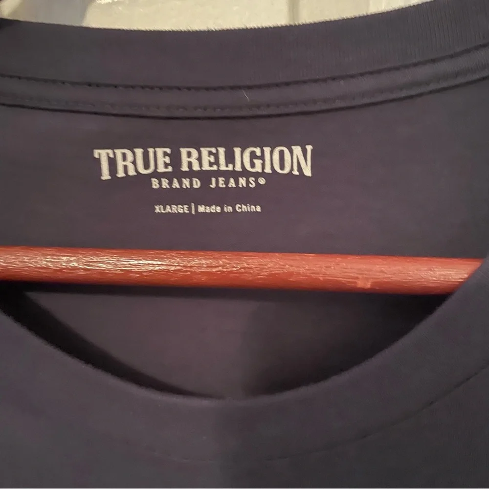 TRUE RELIGION XL Tshirt